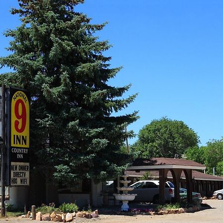 Dove Creek Inn Exterior photo